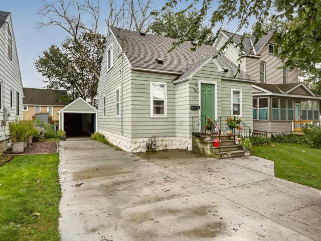206 11th Avenue NE Rochester MN 55906 - MLS# 7137221