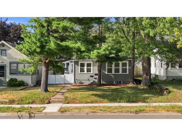 2211 Minnehaha Avenue E Saint Paul MN 55119 - MLS# 7137330
