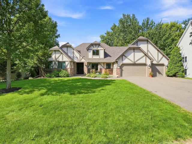 1316 Summit Oaks Drive Burnsville MN 55337 - MLS# 7137342