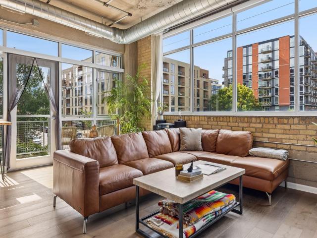 748 3rd Street N Unit 200 Minneapolis MN 55401 - MLS# 7137388