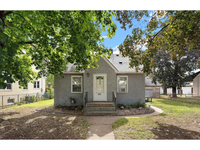 225 Richmond Street W South Saint Paul MN 55075 - MLS# 7137522