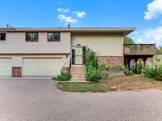 12093 71st Place N Maple Grove MN 55369 - MLS# 7137531