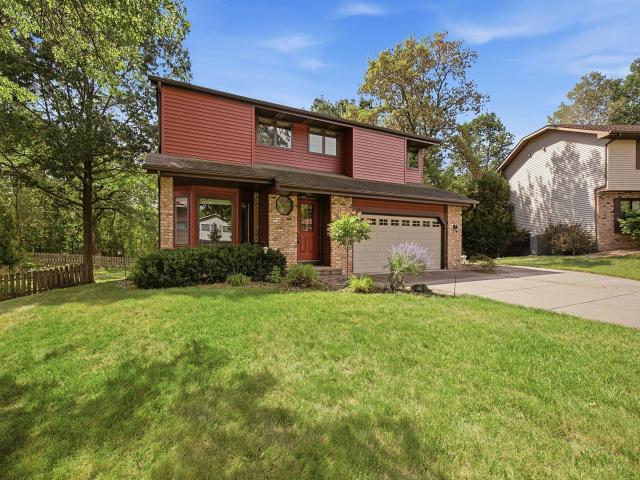 948 Waterford Drive W Eagan MN 55123 - MLS# 7137554