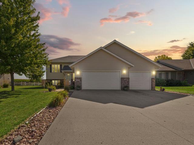 217 Inverness Drive Mankato MN 56001 - MLS# 7137572