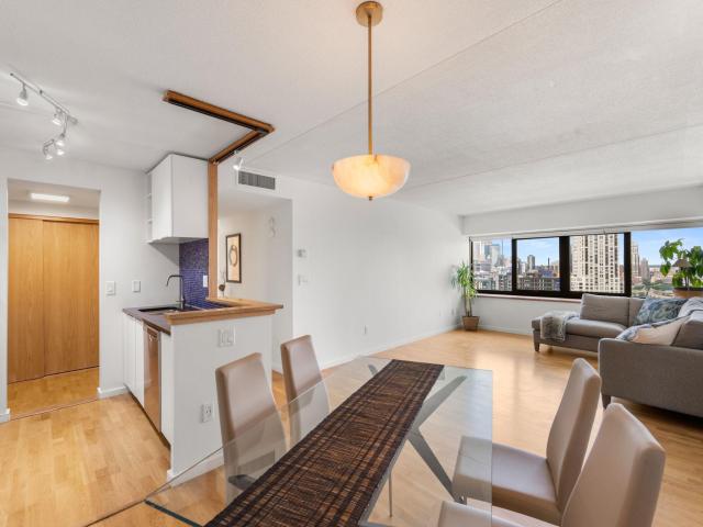 1920 S 1st Street Unit 2103 Minneapolis MN 55454 - MLS# 7137673