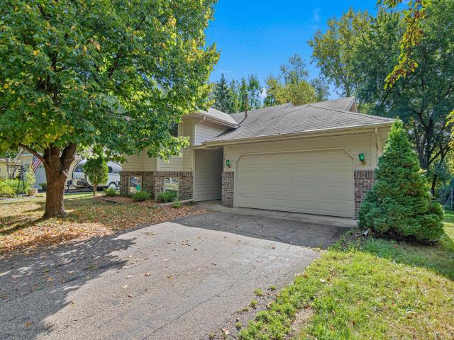 12013 Summerset Lane Burnsville MN 55337 - MLS# 7137776