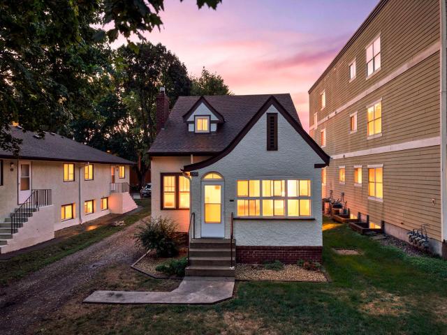 1720 Rollins Avenue SE Minneapolis MN 55414 - MLS# 7137930