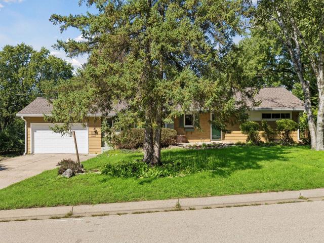 2131 Perry Avenue N Golden Valley MN 55422 - MLS# 7138122