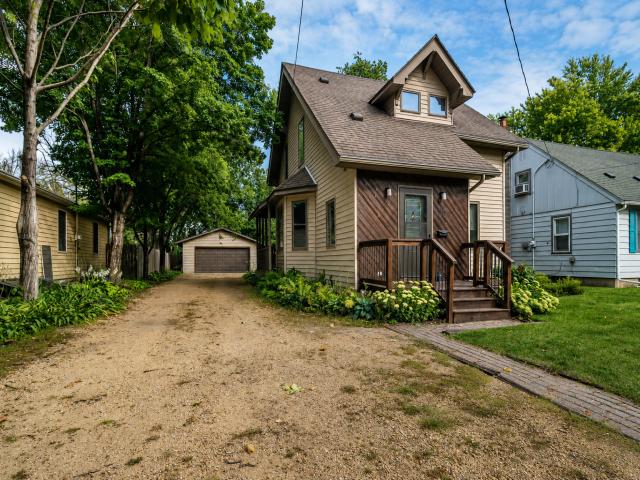 1008 Quincy Street North Mankato MN 56003 - MLS# 7138172