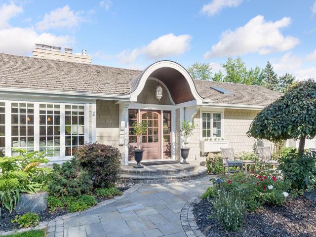330 Peavey Road Wayzata MN 55391 - MLS# 7138447