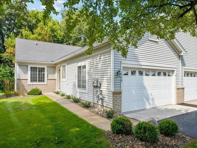 13048 Falcons Way Savage MN 55378 - MLS# 7138971