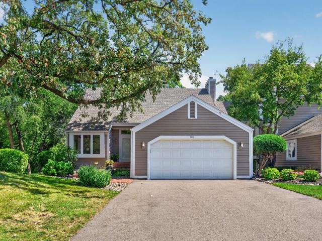 3631 Oakton Ridge Minnetonka MN 55305 - MLS# 7139028