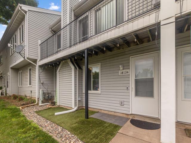 1413 Farrington Street Unit A Saint Paul MN 55117 - MLS# 7139080