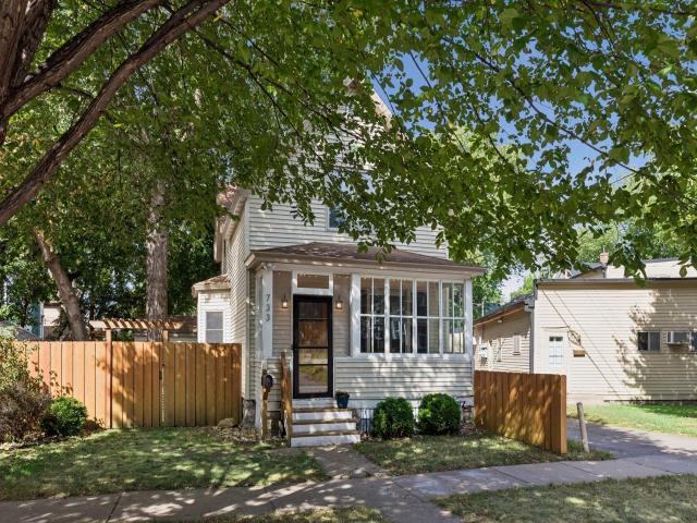 733 Tatum Street Saint Paul MN 55104 - MLS# 7139524