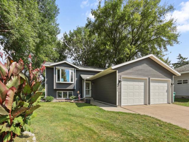 1612 Birch Avenue N Glencoe MN 55336 - MLS# 7139527