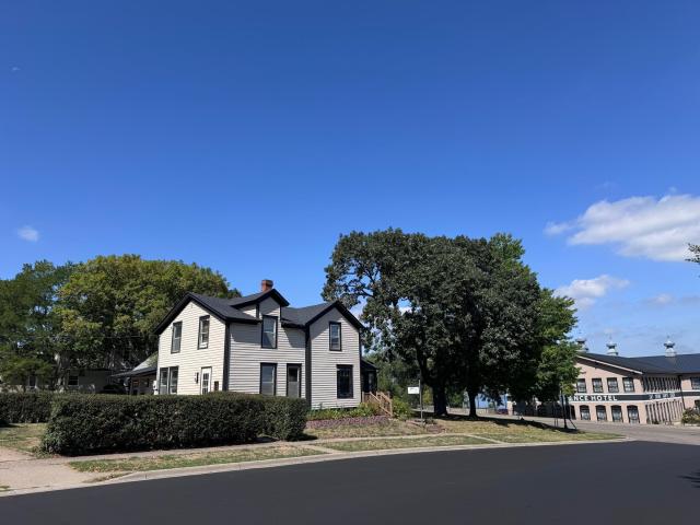 206 Eddy Street Hastings MN 55033 - MLS# 7139786