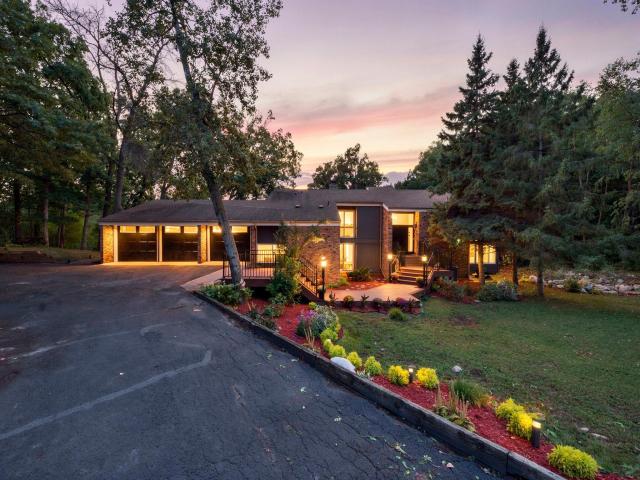 16411 Kingswood Drive Lakeville MN 55044 - MLS# 7139843