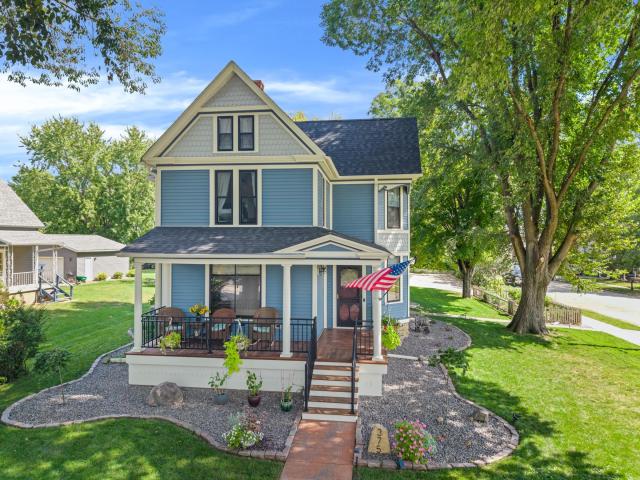 375 4th Street SW Plainview MN 55964 - MLS# 7139998