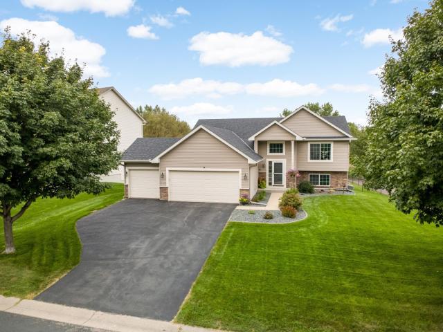 19824 Embers Avenue Farmington MN 55024 - MLS# 7140006