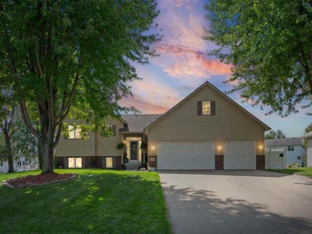 9508 204th Street W Lakeville MN 55044 - MLS# 7140218