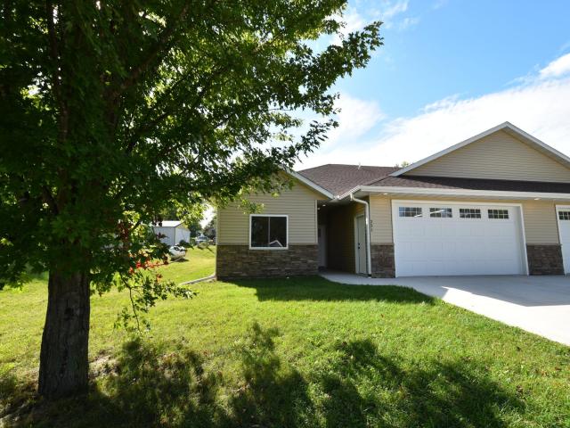 331 5th Avenue NE Mazeppa MN 55956 - MLS# 7140518