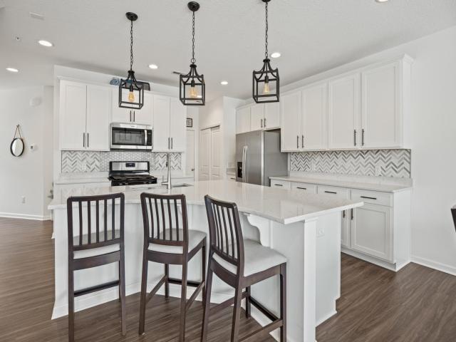 7161 Walnut Grove Way N Maple Grove MN 55311 - MLS# 7140525