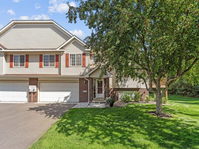 15642 Chasewood Court Rosemount MN 55068 - MLS# 7140721