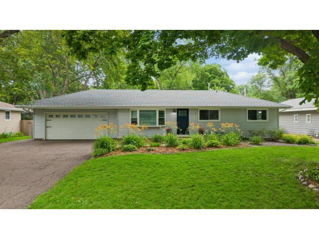 124 Harrington Drive Long Lake MN 55356 - MLS# 7140765