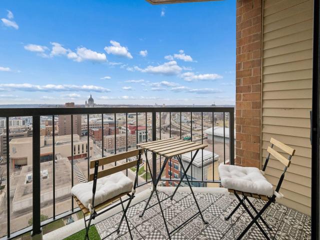 78 10th Street E Unit 2408 Saint Paul MN 55101 - MLS# 7140896