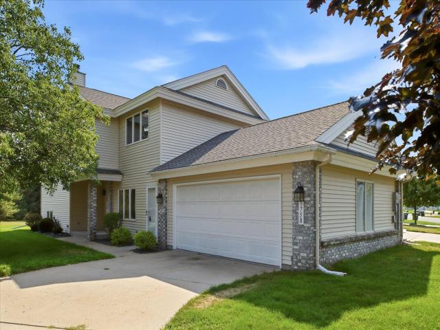 5758 Heather Ridge Drive Shoreview MN 55126 - MLS# 7140902