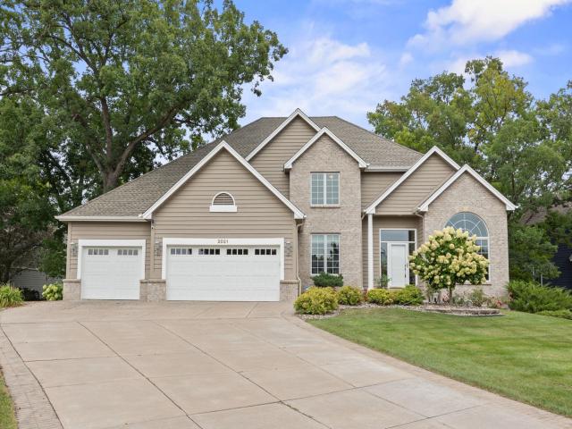 2021 Royale Drive Eagan MN 55122 - MLS# 7141050