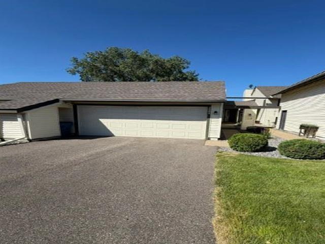 3584 Brookdale Drive N Brooklyn Park MN 55443 - MLS# 7141454