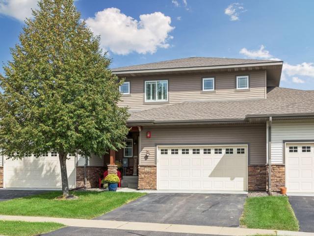 1226 Vernon Drive Carver MN 55315 - MLS# 7141474