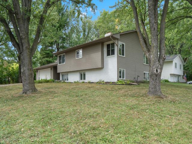 241 Harrington Drive Long Lake MN 55356 - MLS# 7141528