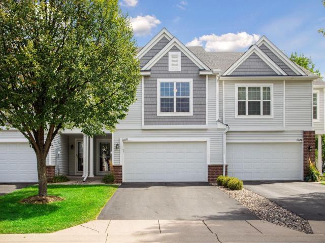 10626 Pond Curve Woodbury MN 55129 - MLS# 7141590