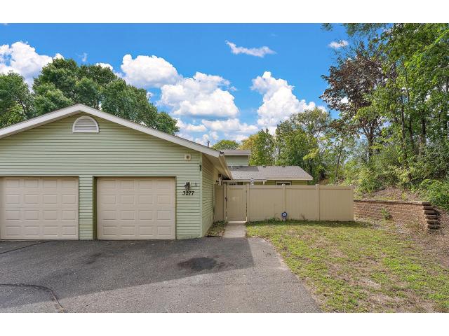 3277 Cloman Way Unit 26 Inver Grove Heights MN 55076 - MLS# 7141730