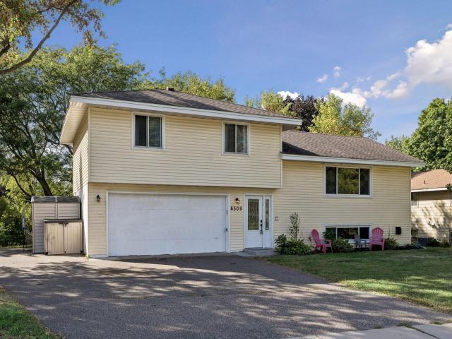 6509 Edgemont Boulevard N Brooklyn Park MN 55428 - MLS# 7141968