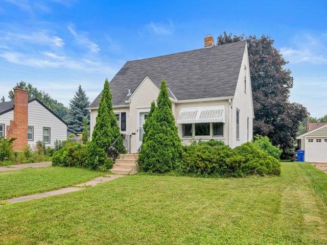 1394 Mackubin Street Saint Paul MN 55117 - MLS# 7142202