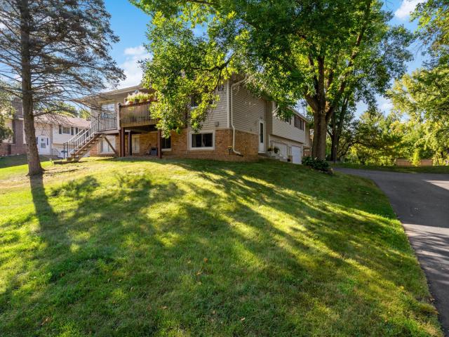 1177 Timbershore Lane Eagan MN 55123 - MLS# 7142247