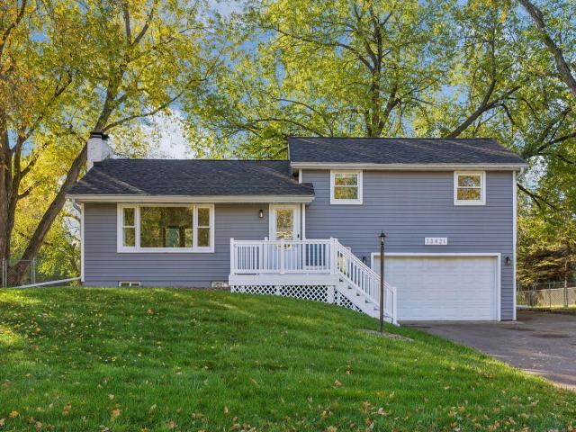13421 Arthur Street W Minnetonka MN 55305 - MLS# 7142265