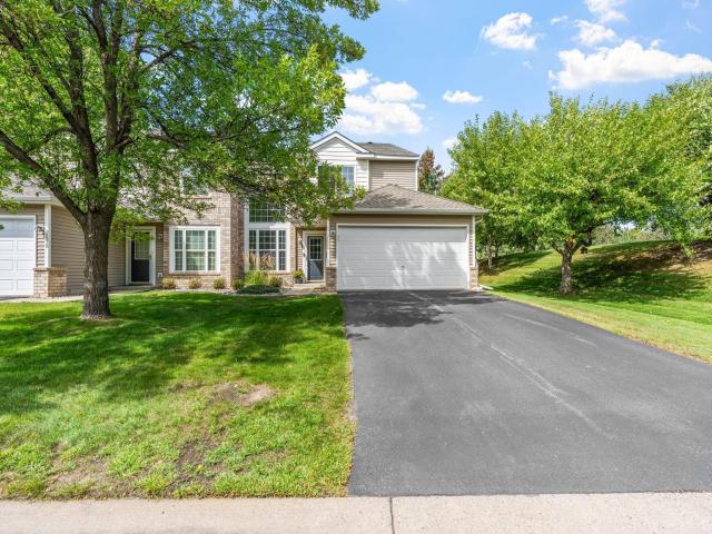 2836 Coach Court Chanhassen MN 55317 - MLS# 7142330