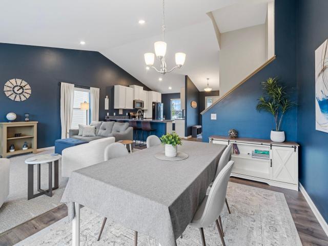 15135 Emory Circle Apple Valley MN 55124 - MLS# 7142664