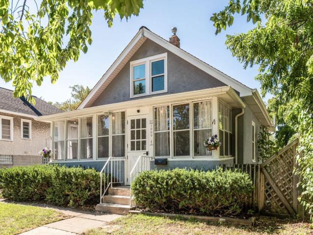 1009 Humboldt Avenue West Saint Paul MN 55118 - MLS# 7142864