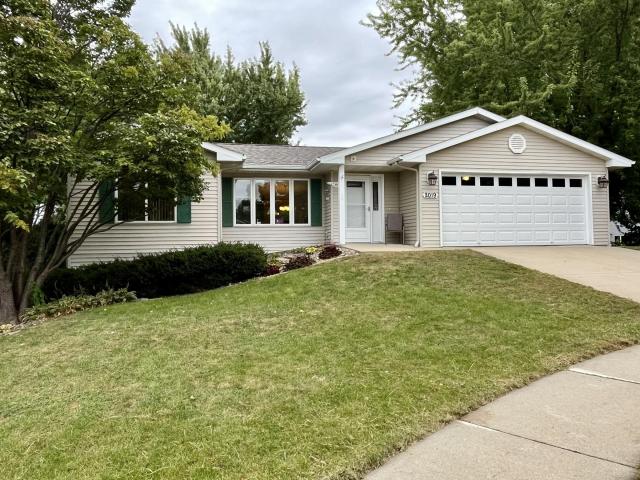 2019 26th Street SE Rochester MN 55904 - MLS# 7143409