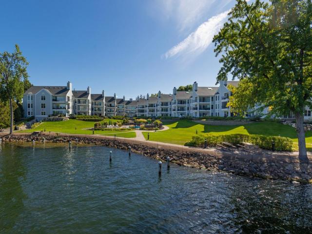 603 Lake Street Unit 307 Excelsior MN 55331 - MLS# 7143535