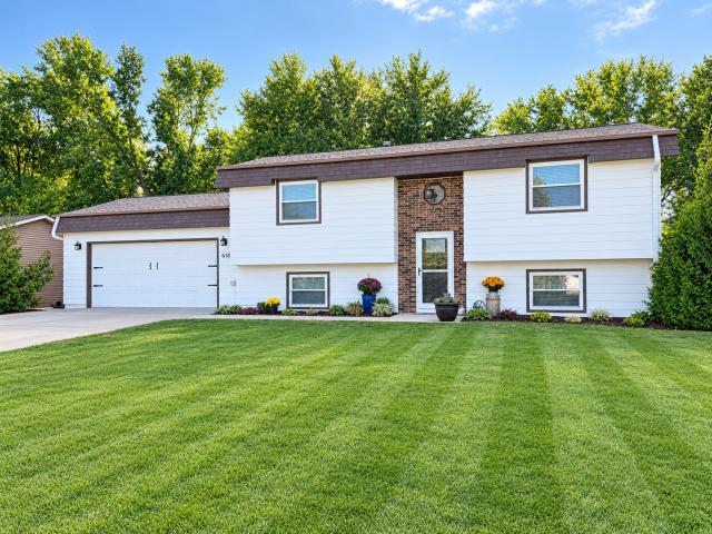 615 7th Avenue NE Stewartville MN 55976 - MLS# 7143599