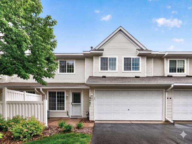 2407 Harvest Way Chanhassen MN 55317 - MLS# 7143713