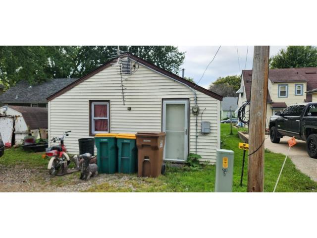 410 Saint Peter Avenue Albert Lea MN 56007 - MLS# 7143762