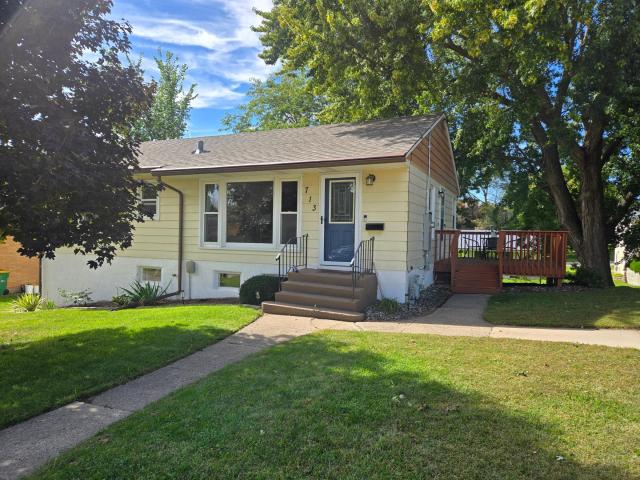 713 Cedar Avenue Albert Lea MN 56007 - MLS# 7143804