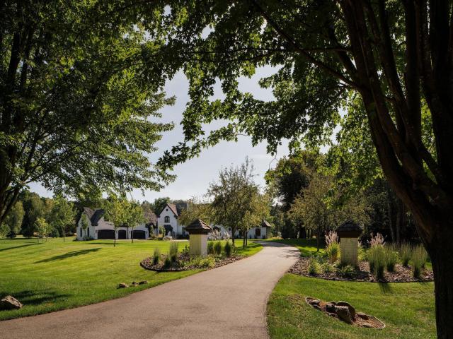 170 Spur Circle Wayzata MN 55391 - MLS# 7143971